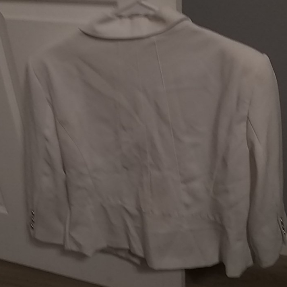 Jacket - Picture 4 of 4